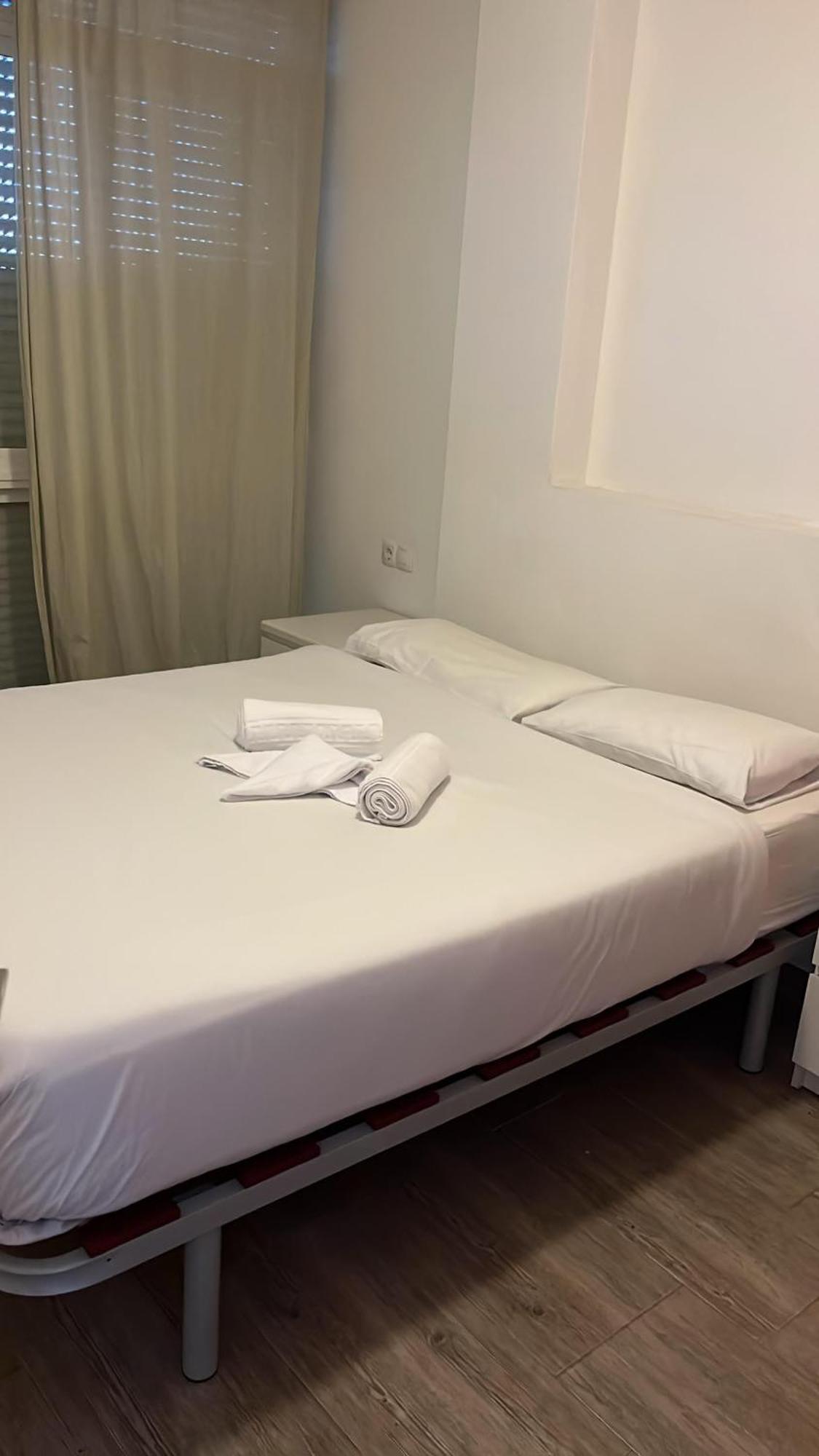 Bonito Apartamento Cerca Del Puerto Málaga Dış mekan fotoğraf